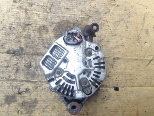 ALTERNATEUR 60AMP SUZUKI - Vue 3